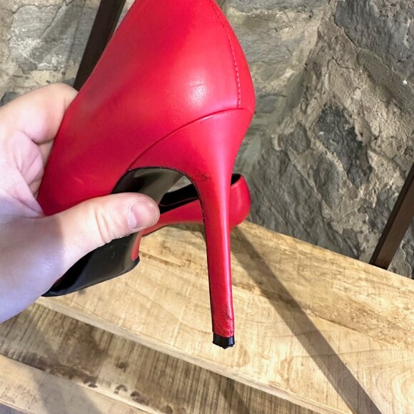 Versace Red Leather Medusa Door Knocker Pumps - Picture 10 of 13